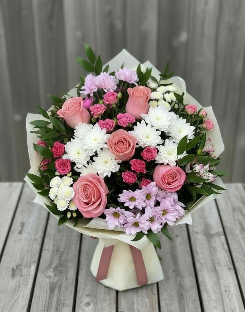Букет цветов из: Альстромерии, Гвоздики, Розы и Хризантемы в Упорово