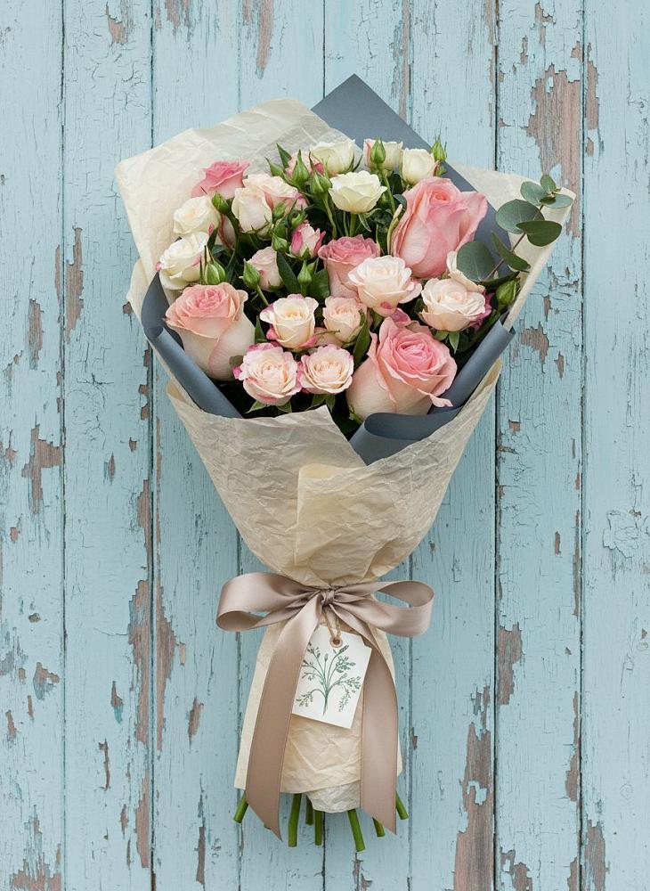 Букет цветов из: Розы в Упорово