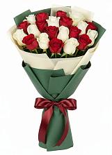 Букет Микс из красных и белых роз #REPLACE_PRED# Упорово