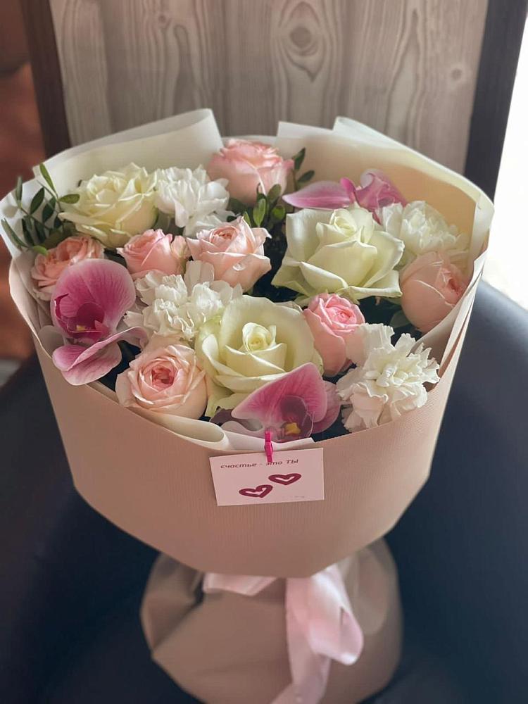 Букет цветов из: Орхидеи, Розы и Гвоздики в Упорово