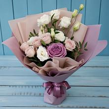 Букет цветов из:  Розы и Лизиантусы #REPLACE_PRED# Упорово