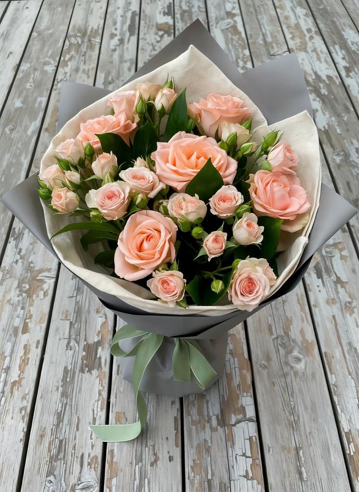 Букет цветов из: Розы в Упорово