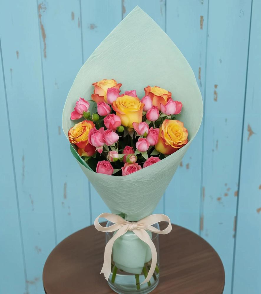 Букет цветов из: Розы в Упорово