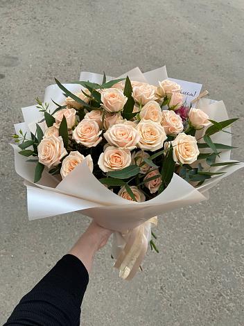 Букет Кремовые розы Латте в Упорово
