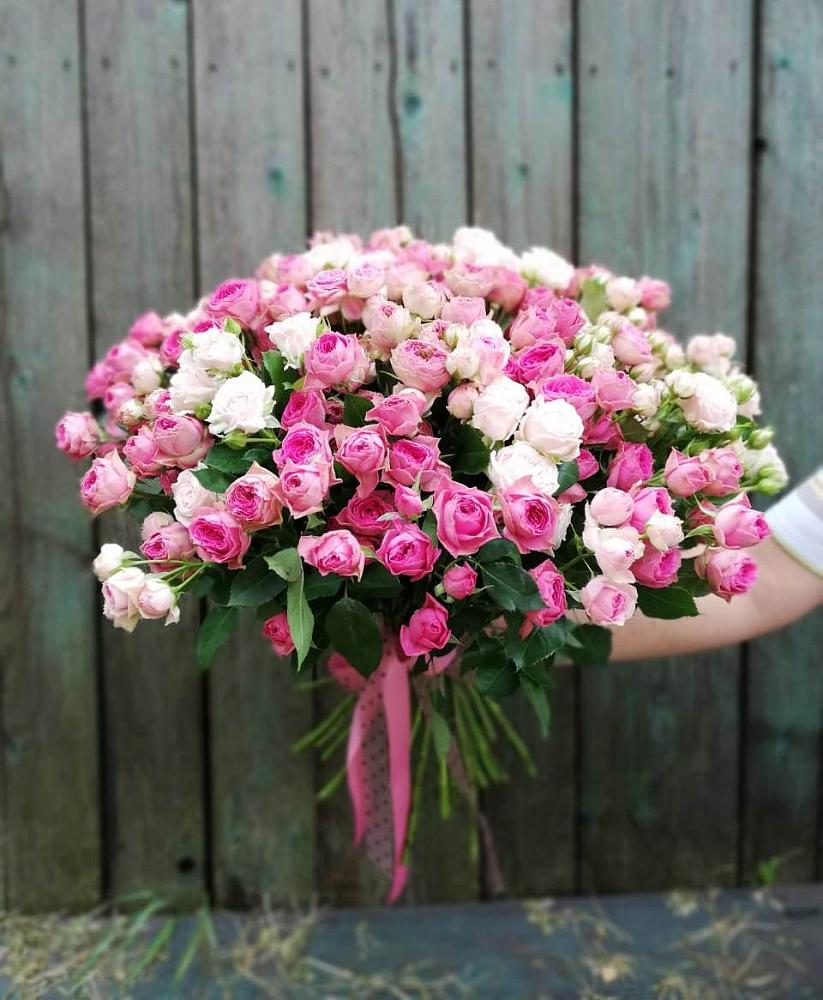 Букет Розовые кустовые розы Натали и Лав Лидия в Упорово