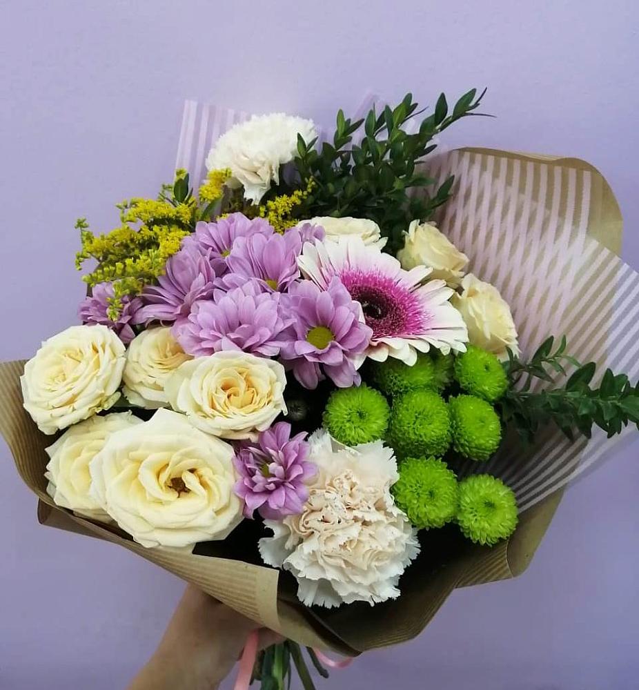 Букет цветов из: Хризантемы, Розы, Гвоздики и Герберы в Упорово