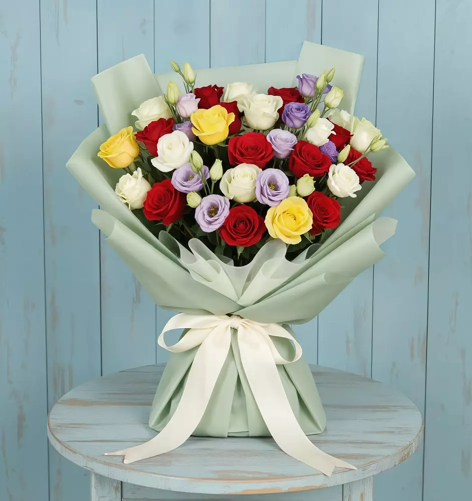 Букет цветов из: Розы в Упорово