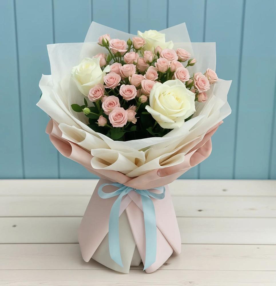 Букет цветов из: Розы в Упорово