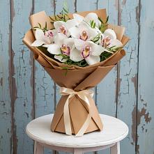 Букет цветов из:  Орхидеи и Розы #REPLACE_PRED# Упорово
